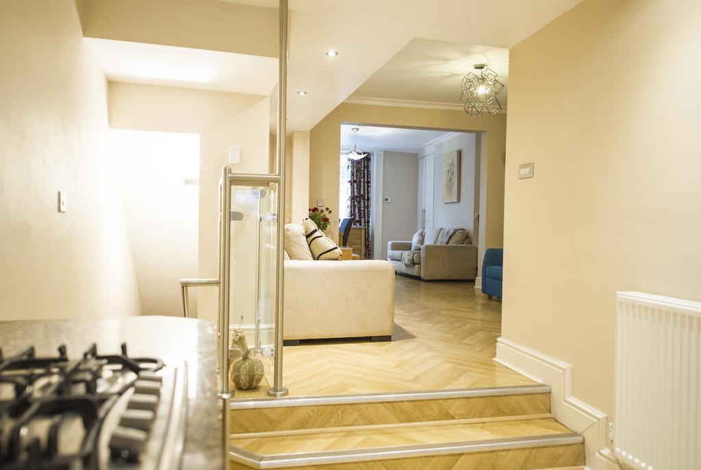 Chester Apartments Экстерьер фото