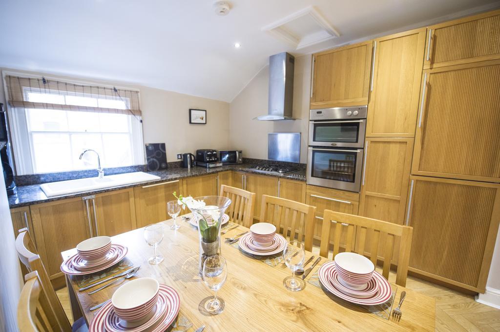 Chester Apartments Экстерьер фото