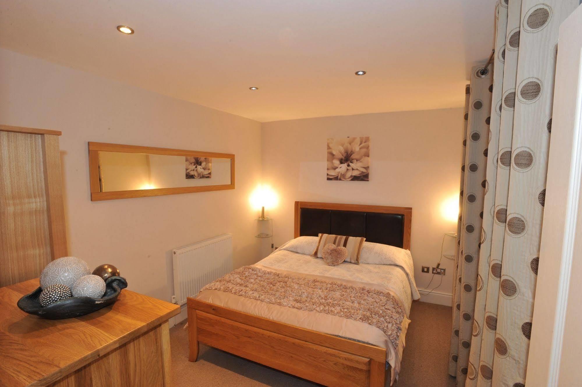 Chester Apartments Экстерьер фото